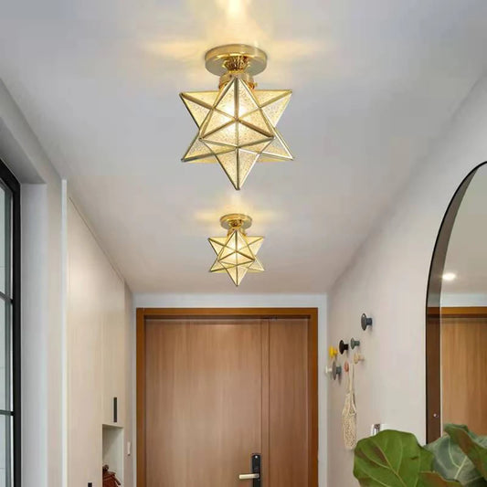 Plafonnier salon en forme d'étoile