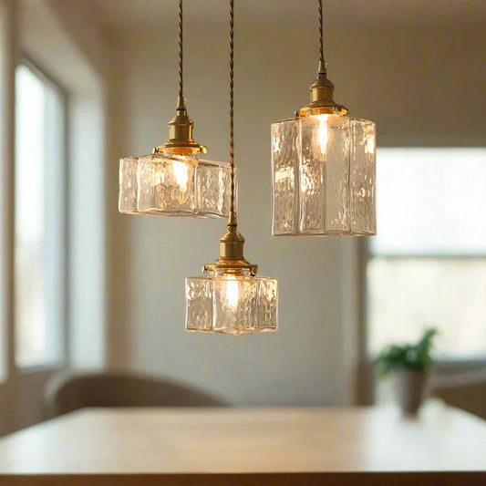 Plafonnier en verre pour salon moderne
