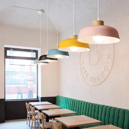 Plafonnier industriel style nordique
