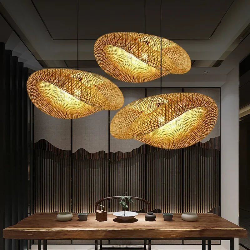 Plafonnier salon moderne en rotin
