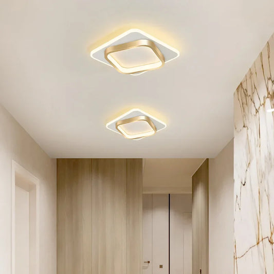 Plafonnier couloir LED moderne forme carrée
