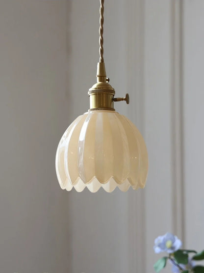 Plafonnier vintage salon nordique en verre