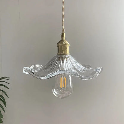Plafonnier en verre salon vintage