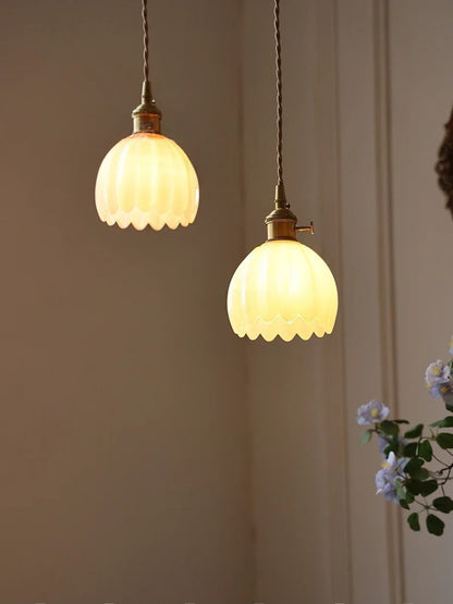 Plafonnier vintage salon nordique en verre