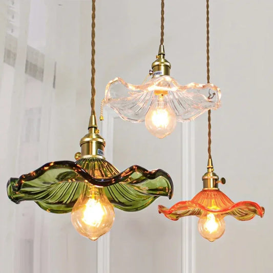 Plafonnier en verre salon vintage