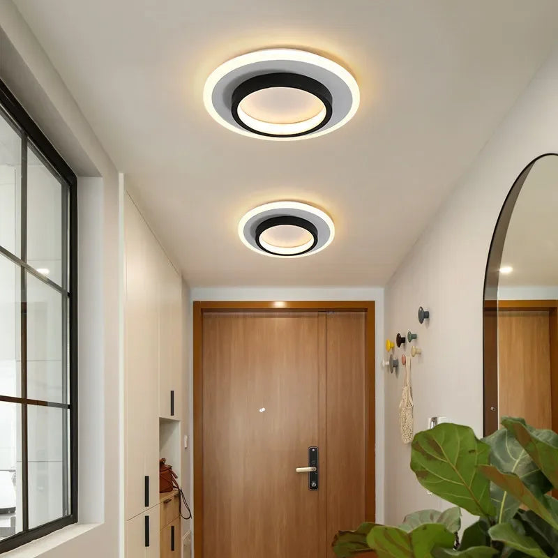 Plafonnier couloir LED moderne forme carrée