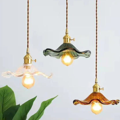 Plafonnier en verre salon vintage