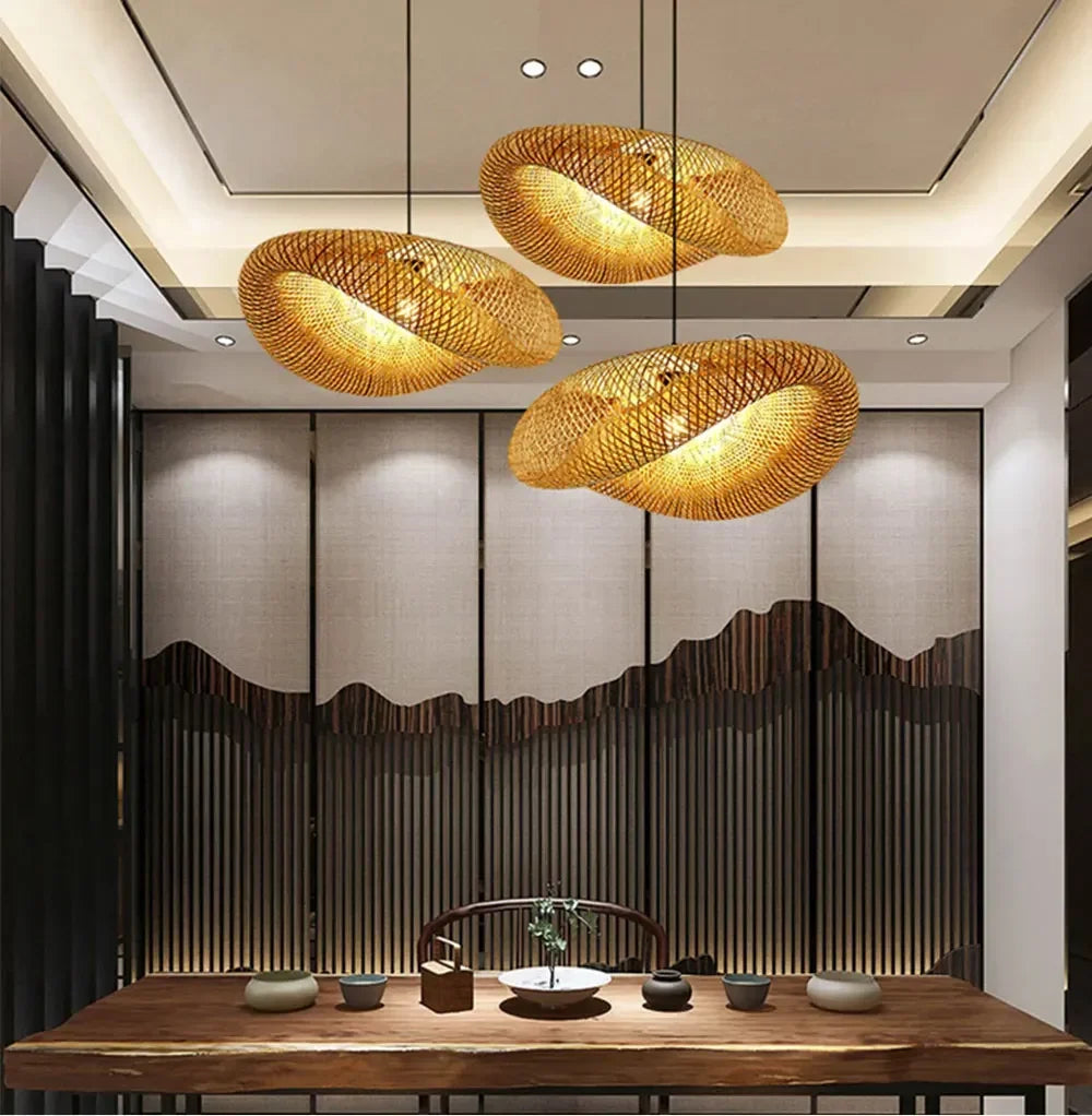 Plafonnier salon moderne en rotin